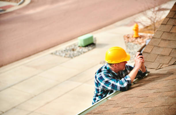Roof Gutter Cleaning in Mill City, OR