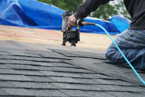 Best Tile Roofing Contractor  in Mill City, OR